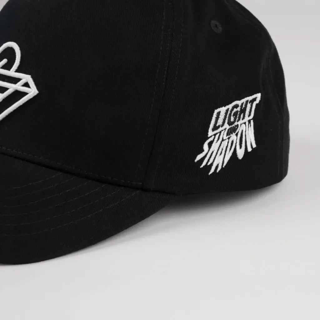 Cap Light&Shadow